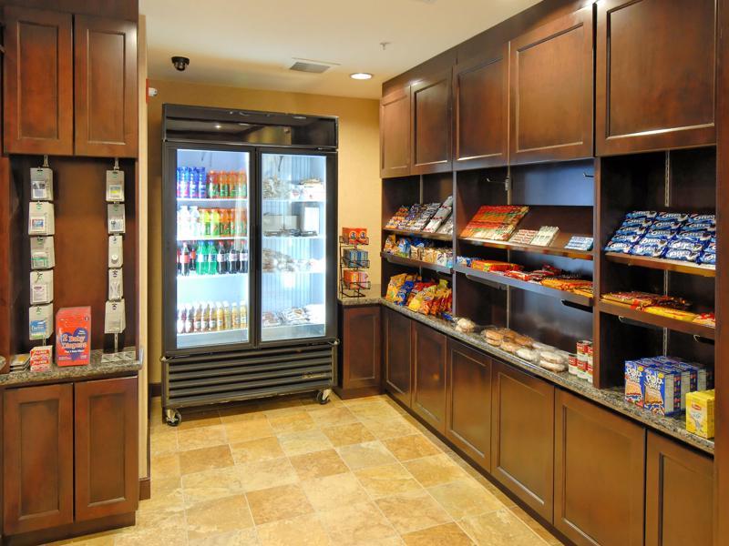 北休斯顿唐普雷斯套房/谢南多厄酒店 外观 照片
